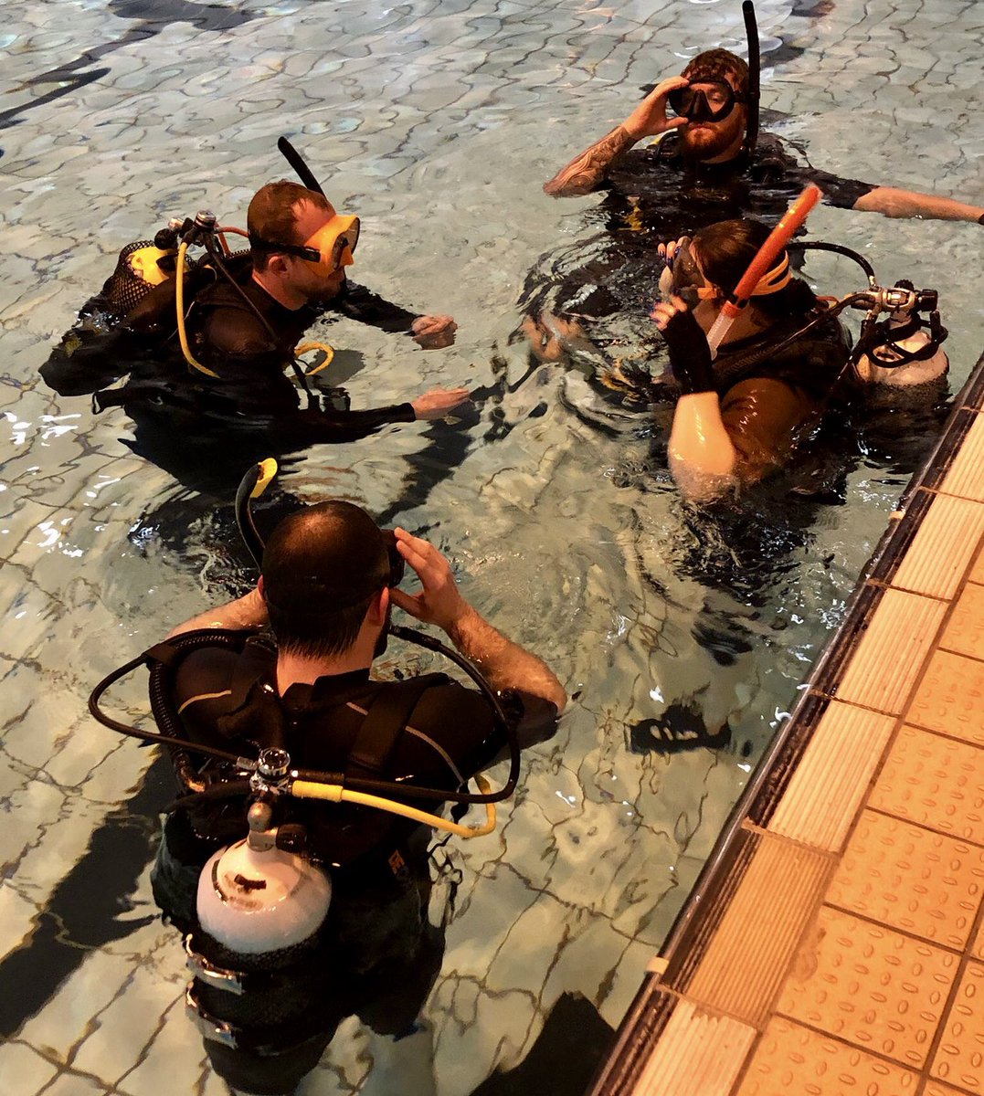 🎉 Congratulations to all our students who took to the pool tonight! 🌊 Well done Tomasz, Ross, Erin, Sally and Matt - great progress on your open water course! Hayden and Leigh completed their scuba review and Jasper completed some more Drysuit practice!
