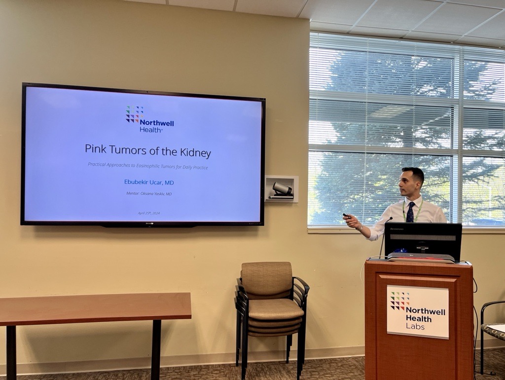 Ebubekir (Bekir) Ucar, MD (@bekirmd) on Twitter photo Thread: "Pink Tumors of the Kidney"
Here are the key points from my seminar, the annual resident presentation at <a href="/ZuckerPathRes/">Zucker Pathology Residency</a>. Many thanks to the department for this opportunity!
Here we go: #gupath #PathTwitter Thread: "Pink Tumors of the Kidney"
Here are the key points from my seminar, the annual resident presentation at <a href="/ZuckerPathRes/">Zucker Pathology Residency</a>. Many thanks to the department for this opportunity!
Here we go: #gupath #PathTwitter