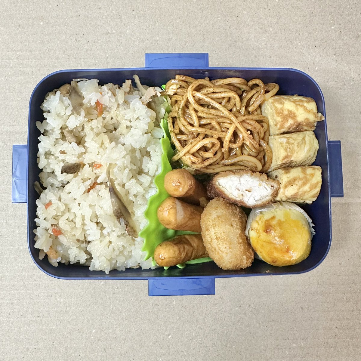 息子氏弁当11個目 今日も元気に行ってらっしゃい🚲 #高校生弁当 #お弁当記録