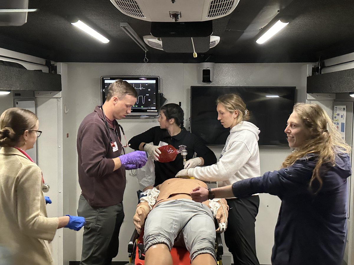 🎉 #ThrowbackThursday at Washington Grizzly Stadium with UMontana College of Health! Over 60 healthcare learners from Western Montana engaged in crucial simulation training. Thanks to our partners for making this happen! 🚑🎓 #SIMMT #HealthcareInnovation #UMontanaHealth