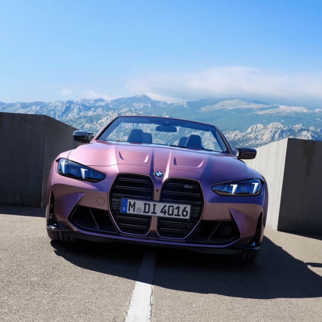 The BMW M4 Convertible is the perfect symbiosis of power and aesthetic design, coupled with the sportiness typical of M. Book a test drive today: buff.ly/2WzFBsp #BMWM4 #bmw #bmwm #bmwlife #bmwlove #bmwgram #bmwnation #bmwclub #bmwrepost #bmwmpower #car #fastcar