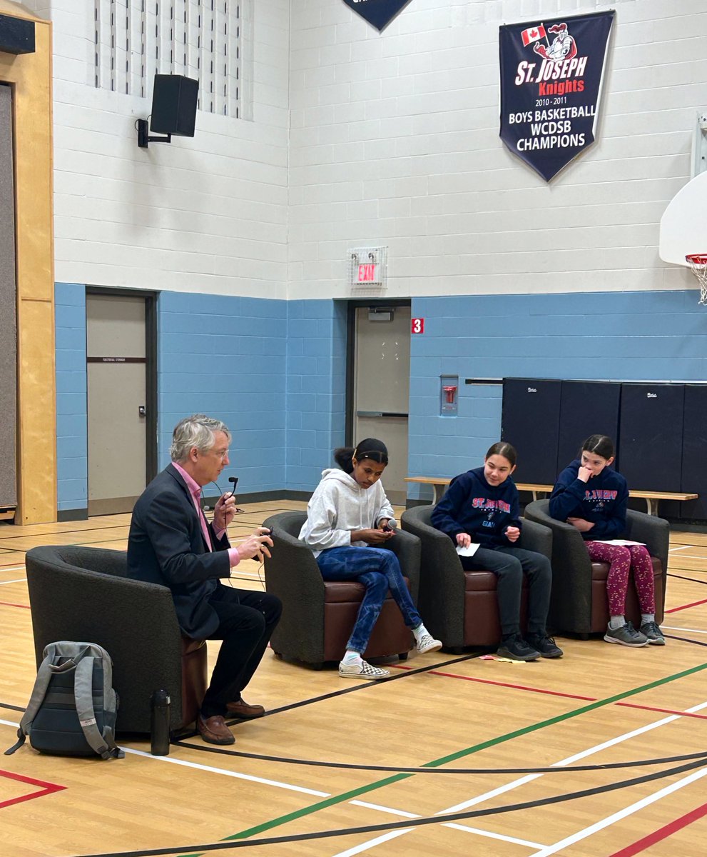 Today I spoke with 100 grade 4-6 students at St Joe’s @WellingtonCath. Great #Leadership by students and teachers discussing #Democracy as part of @CIVIX_Canada programs across Canada.