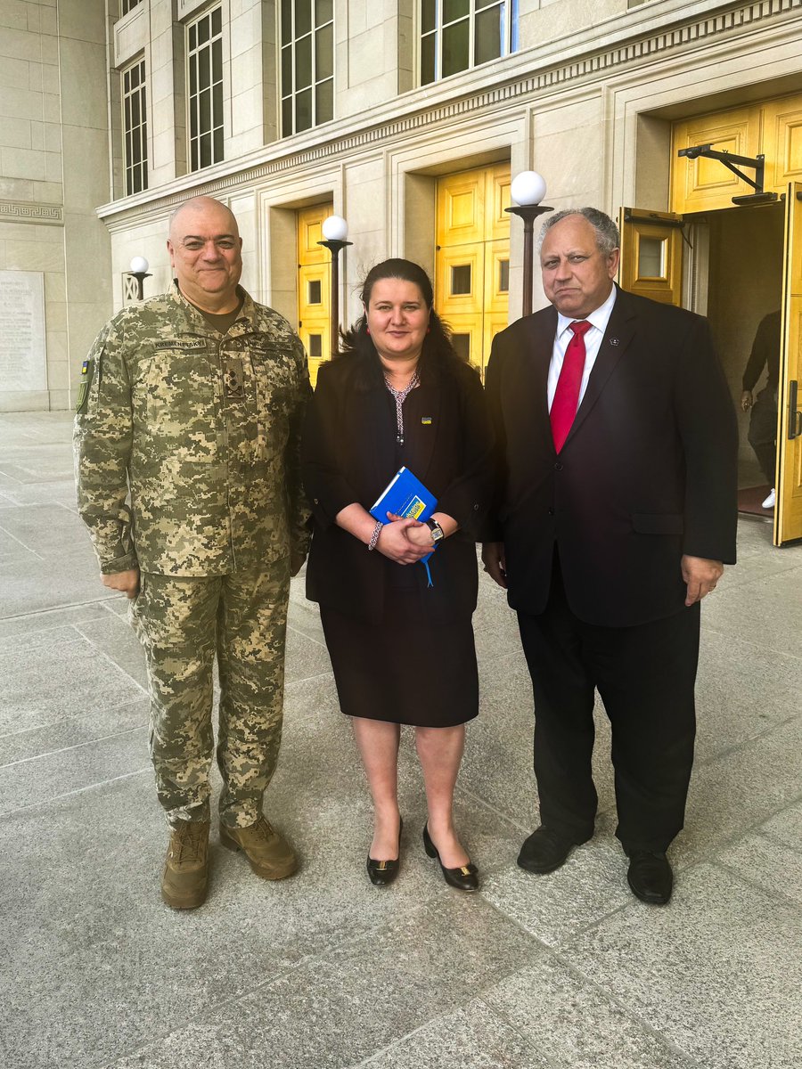 Proud to have been with Ukraine’s Ambassador to the United States @OMarkarova on the historic day when President Biden signed into law the bill that provides much-needed security assistance to Ukraine and other American partners.
