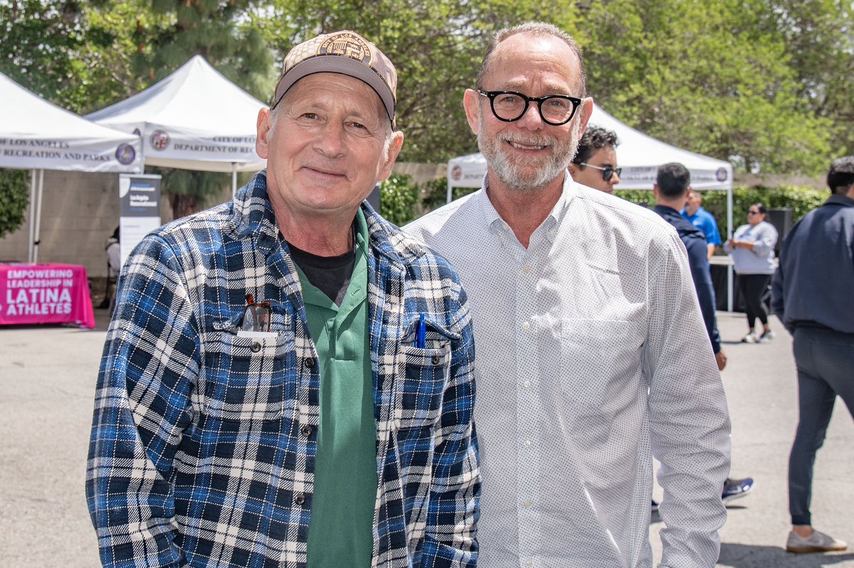 StreetsLA was happy to participate in yesterday’s @LACityParks Health and Wellness Fair. @LACityDPW