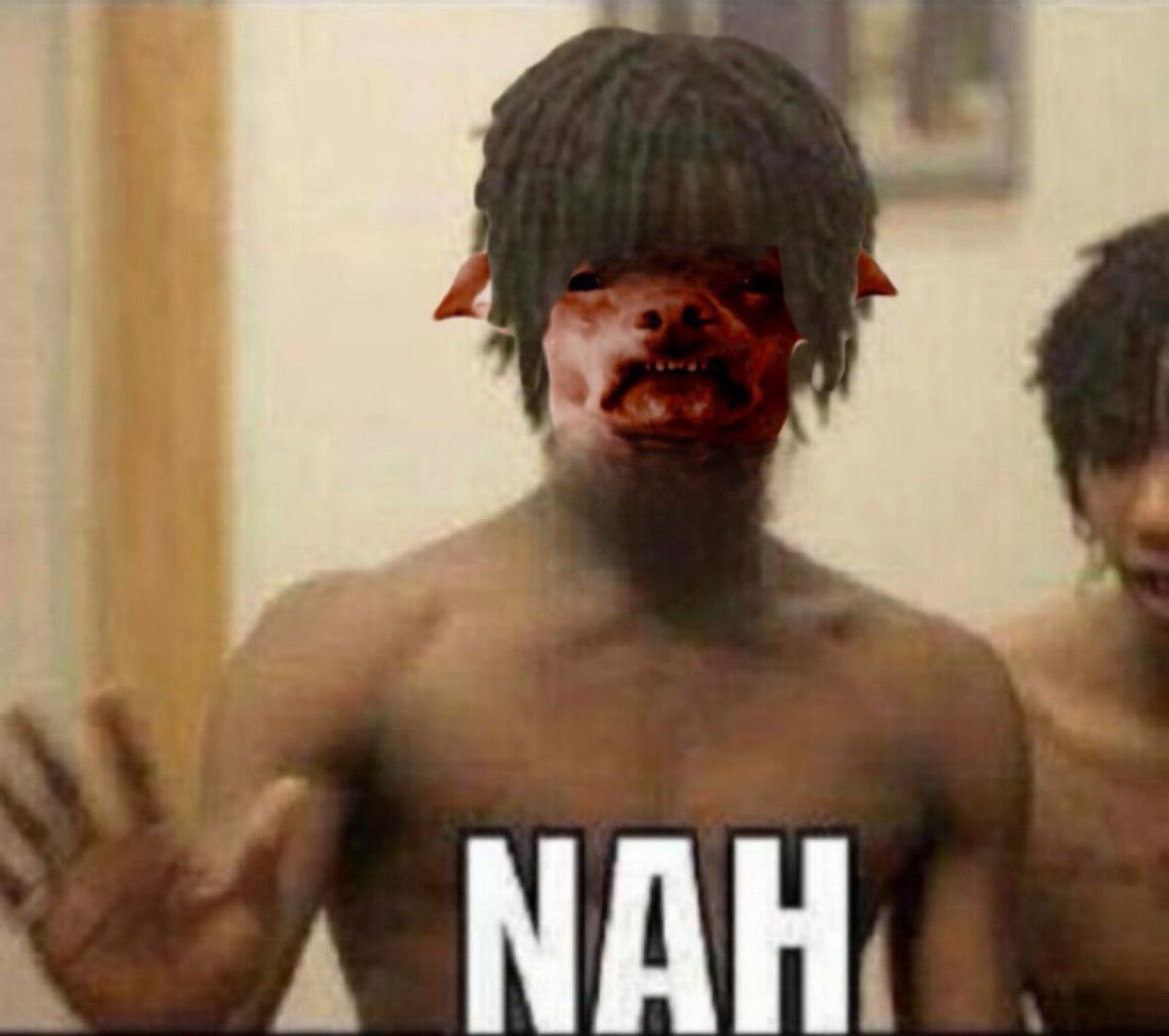 Fuckers in phchool telling me, always in the barber shop
"Phteve Keef ain't 'bout this, phteve ain't 'bout that"
My boy a BD on fucking Lamron and them
He, he, they say that nigga don't be putting in no work
Shut the fuck up, y'all niggas ain't know shit
All y'all motherfuckers