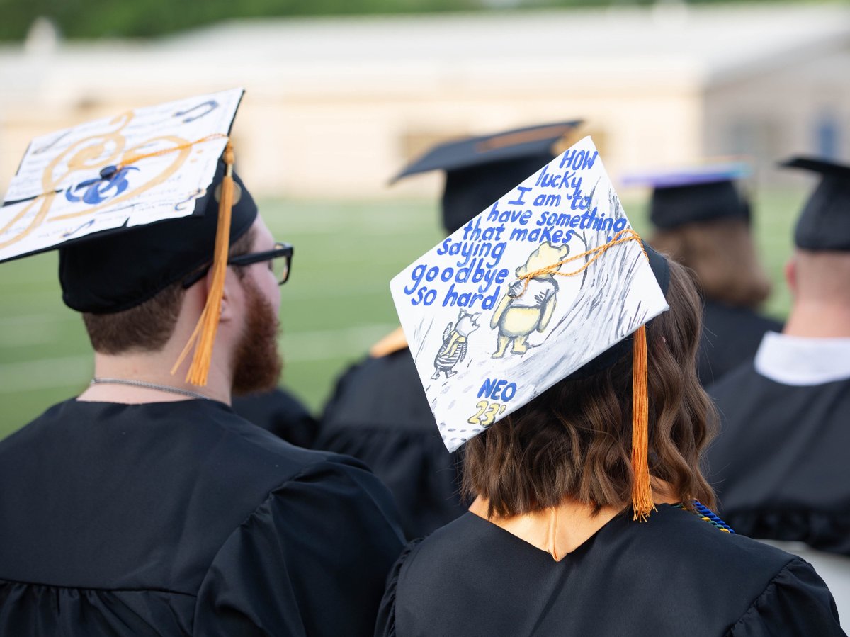 Attention NEO Class of 2024! Graduation is just around the corner. Time to start decorating your cap. Express yourself! Here are two examples from last year. #gogoneo