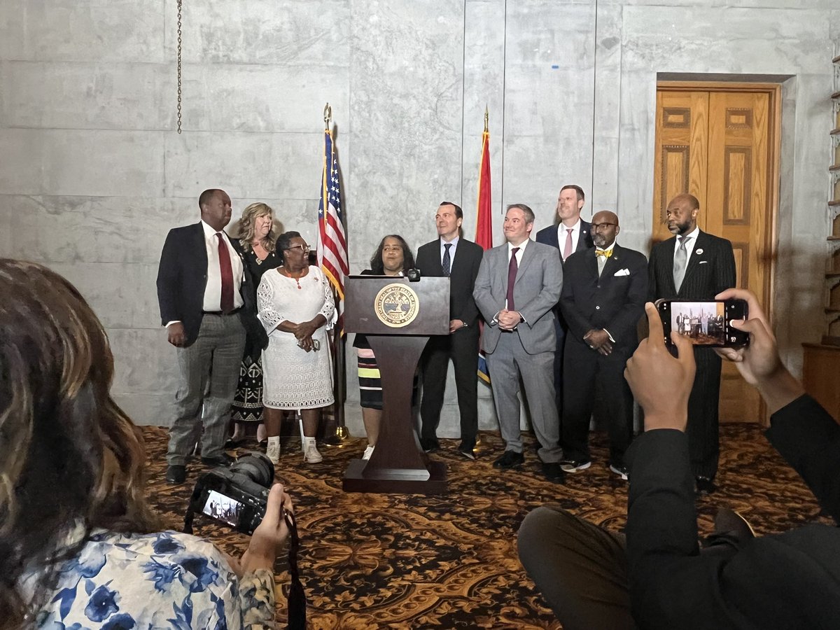 Tennessee Democrats: “This was a session of the good, bad and ugly.” They say they are celebrating the death of the voucher expansion bill, bemoaning the business tax rebate.