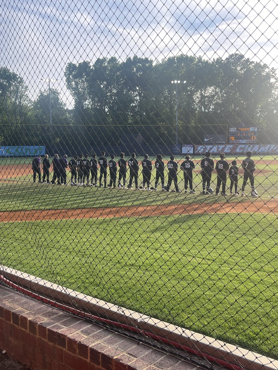 A BEAUTIFUL EVENING for some <a href="/TheRVBaseball/">Ridge View Baseball</a> ⚾️ 🖤💜
