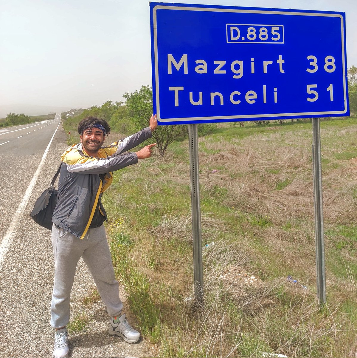 Yürü ya kulum yürü Tunceli'ye dedi. Az kaldı sonunda vardık