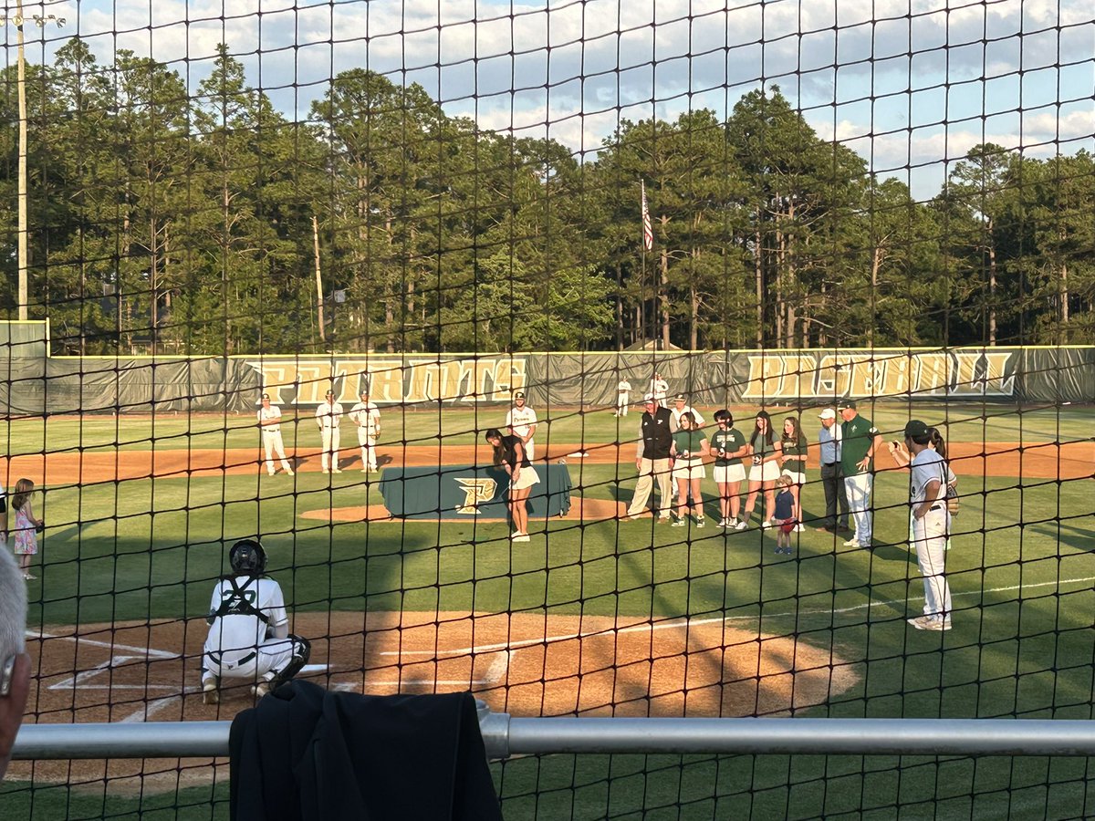 #LiveOnLocation from Pinecrest as the Patriots and Union Pines close out the baseball regular season. When you have back-to-back girls golf state champs being honored, you have a first “chip” before the game.
