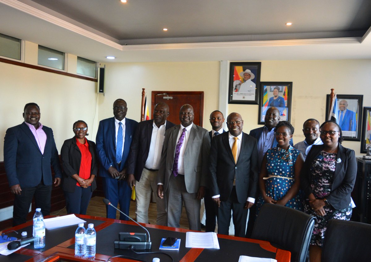 @MEMD_Uganda @uetcl have today signed an MOU with the South Sudan Government for the oprtationalisation of Nimule_ Kaya Distribution powerline and the 400kv Olwiyo_ Juba Transmission line.