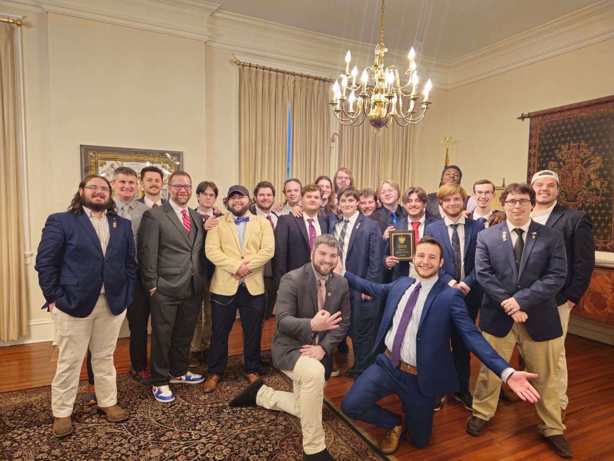 GSW Chi Phi tweet media