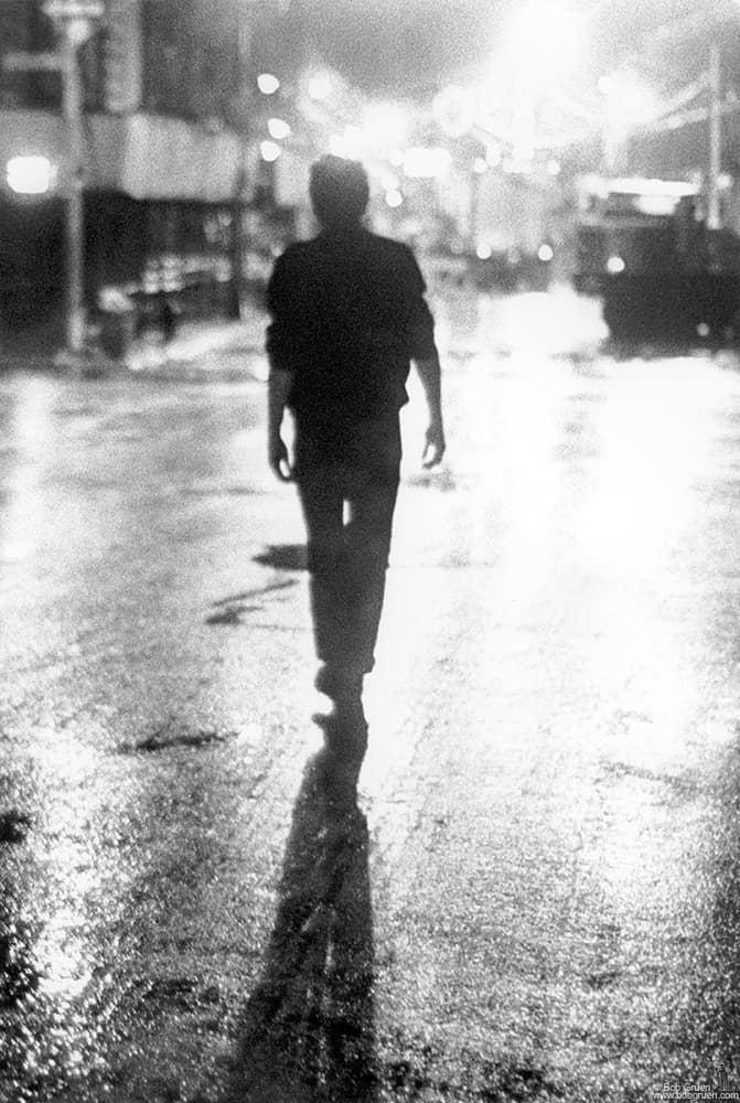 Joe Strummer of #TheClash leaving a long shadow. 
📸Bob Gruen.