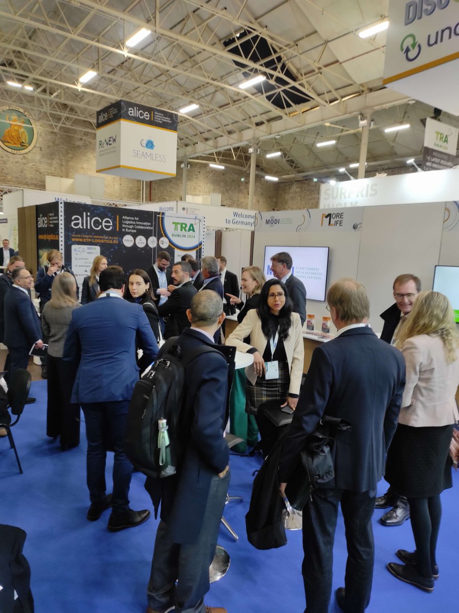 Exciting news from #TRA2024! <a href="/ProjectCRISTAL/">CRISTAL Project</a> shines with highlights: ✨ Joint stand with ReNEW &amp; PLOTO 💬 Valuable discussions on sustainable inland navigation 🏆 Tom McDonald from <a href="/UniofNewcastle/">Newcastle University</a> wins 2nd prize in Waterborne category! Stay tuned for more updates! 🌐🚀