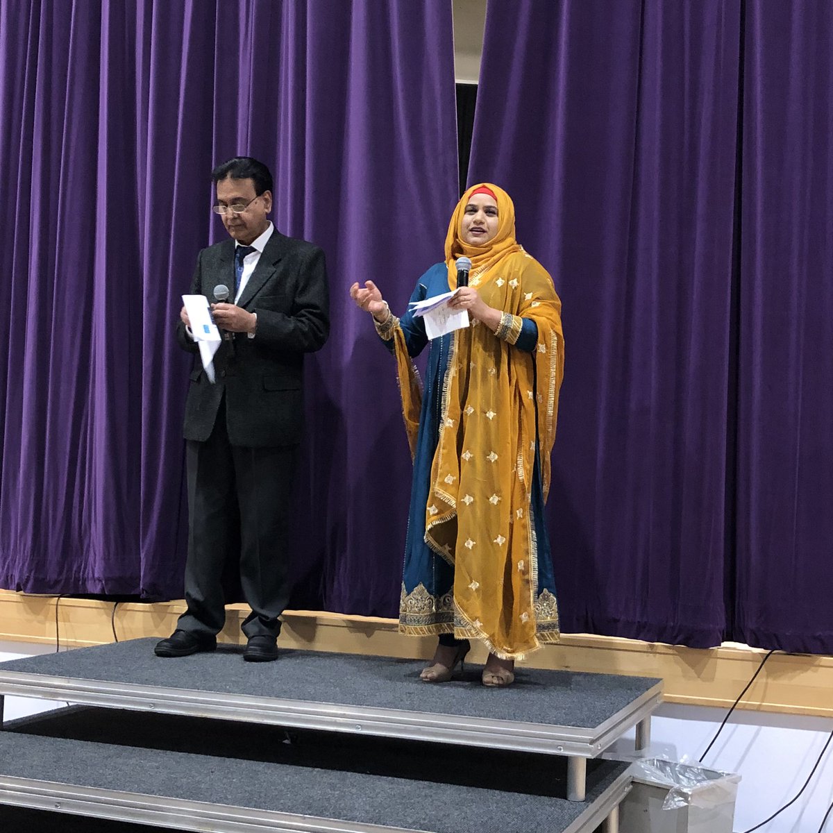 Anticipation rising @HalifaxAcademy_ for @HalifaxOppTrust Qawwali event as part of @Calderdale @CultureDale2024. MCs include our wonderful trustee Ambreen, in full flow here!