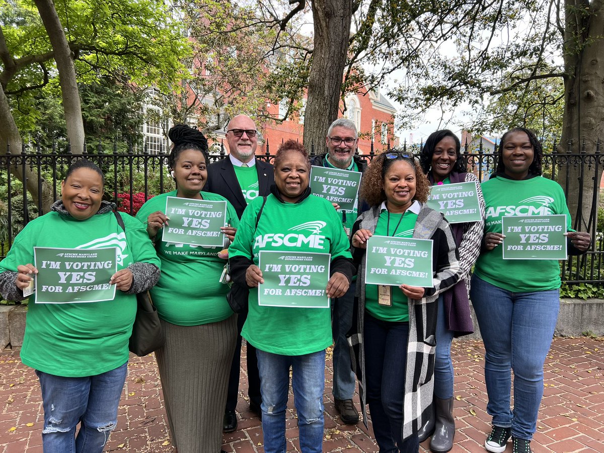 Today AFSCME Maryland joined Governor Moore and the presiding officers to sign into law the right for state supervisors to collectively bargain! Our committee of member-leaders has worked long and hard to join the biggest and baddest union in Maryland!