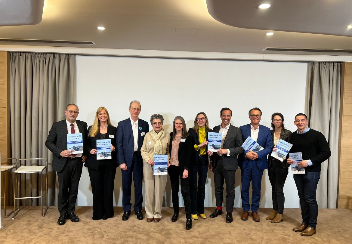 Merci aux candidats aux élections européennes venus “pitcher” en 10 minutes chrono ! Formons une équipe de France du numérique qui joue collectif et qui fait entendre sa voix au niveau européen ! Retrouvez notre manifeste : numeum.fr/actu-informati…