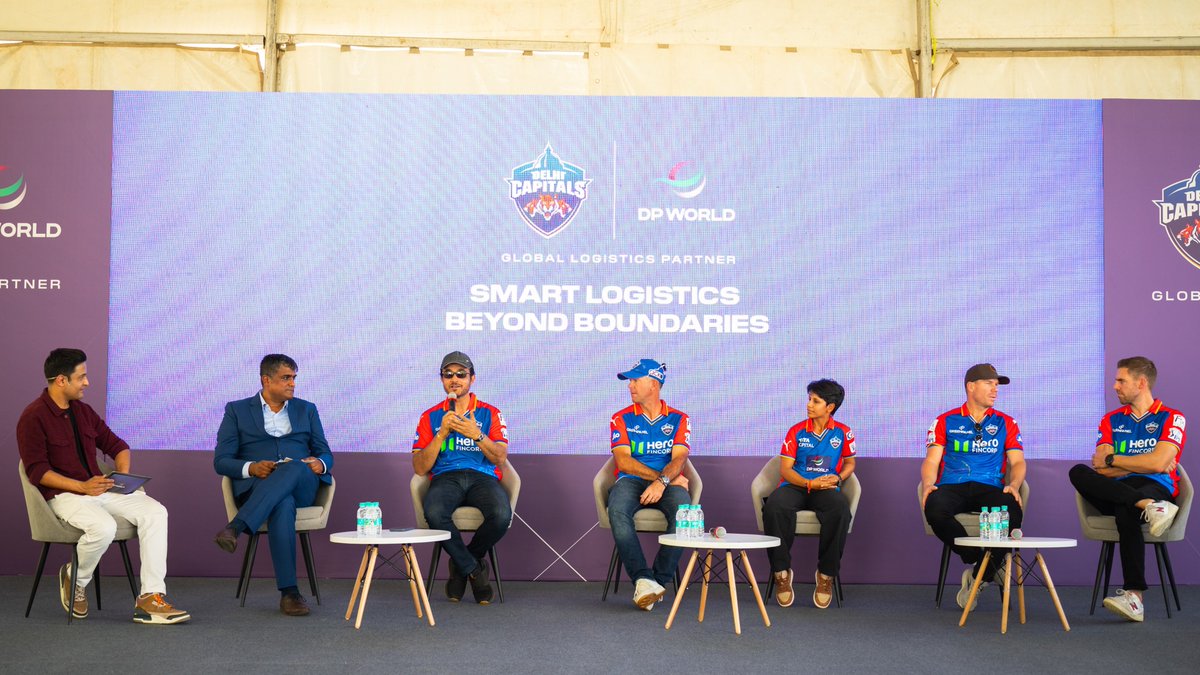 The Beyond Boundaries Initiative continues! Today, we unveiled two repurposed containers, one celebrating our partnership with @DelhiCapitals and the second featuring our Global Ambassador @sachin_rt. The containers were unveiled in Delhi, delivering 500 kits to beneficiaries.