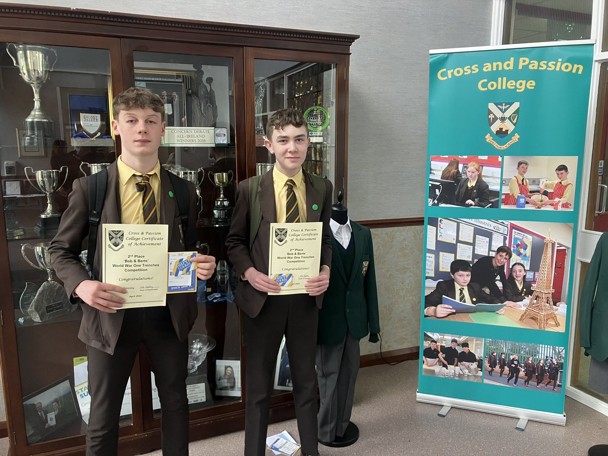 𝑩𝒐𝒃 & 𝑩𝒆𝒓𝒕𝒔 𝑾𝑾𝟏 𝑻𝒓𝒆𝒏𝒄𝒉𝒆𝒔 𝑪𝒐𝒎𝒑𝒆𝒕𝒊𝒕𝒊𝒐𝒏 Well done to all of our students for their efforts in the annual @BobandBerts WW1 Trenches Competition.