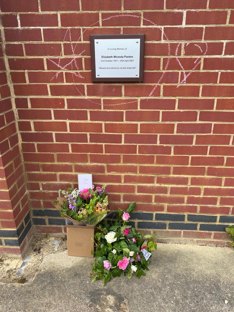 17 years ago today at this bus stop in Mortlake I was crushed under a bus while driver had road rage. But much worse than that my mother Elizabeth died and my precious daughter lost her leg. But the Ministry of justice still don’t treat road crime as real crime, which must change