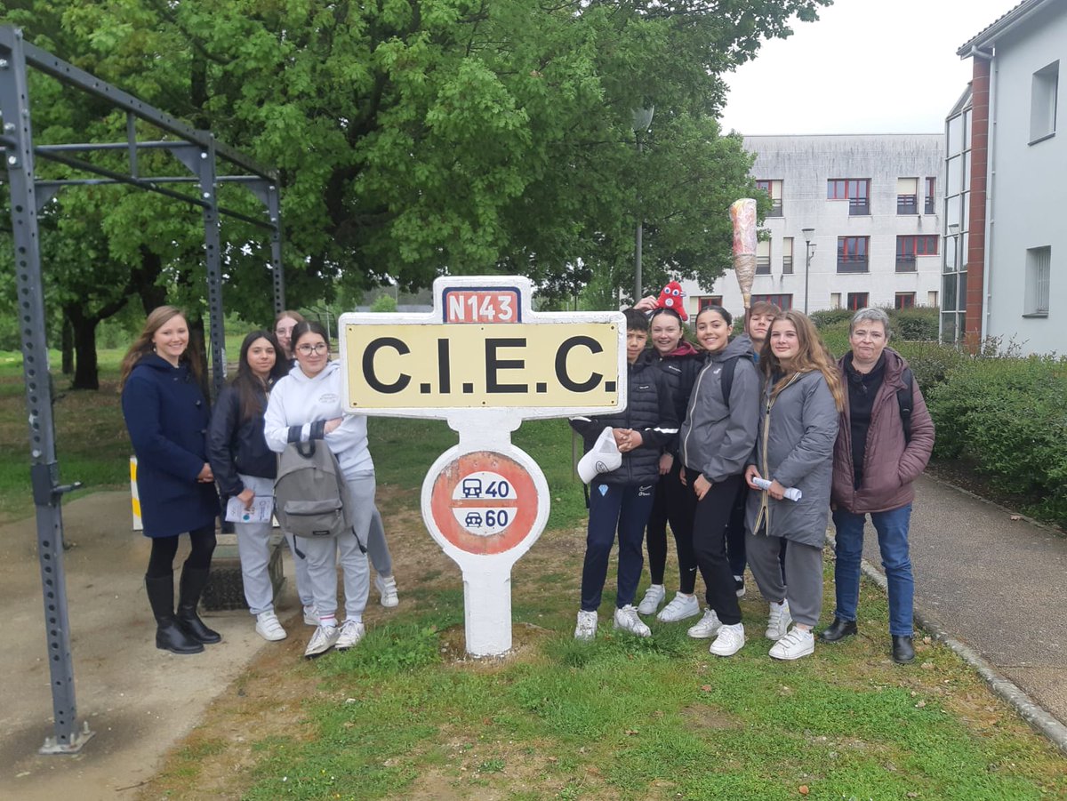 Collège du Pays de Serres - Lauzerte tweet media