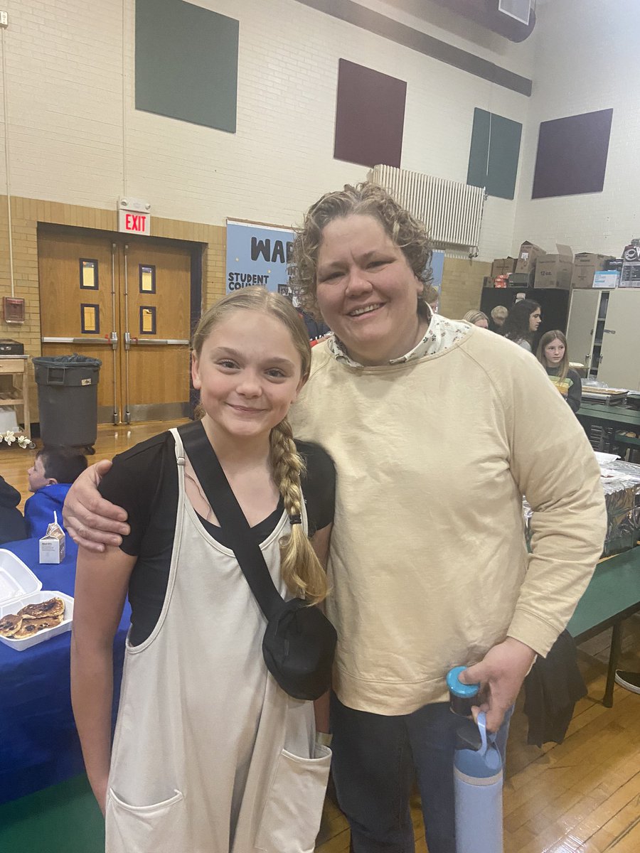 Ms.Colleen tweet media