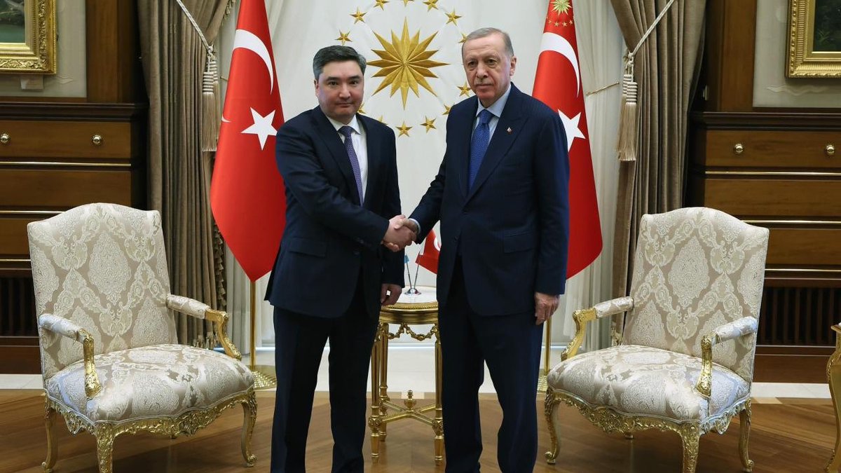 Cumhurbaşkanımız Sayın @RTErdogan Kazakistan Başbakanı Oljas Bektonov ile görüştü… Görüşmede; Türk Devletler Teşkilatı ve Gazze konusu ele alındı…
