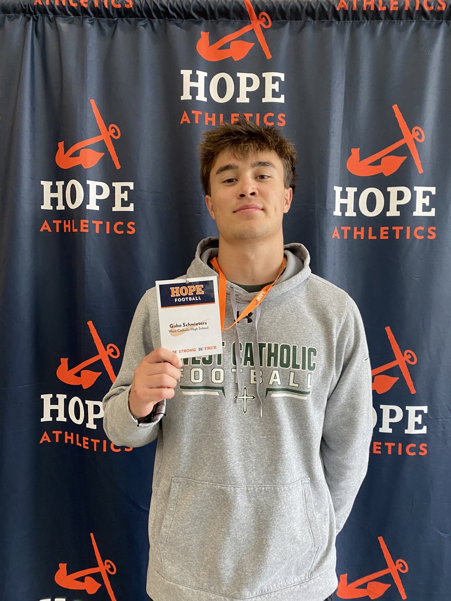 Had a great time at @HopeCollegeFB junior day, thanks to @Coach_HThompson & @PStuursm for the great opportunity and hospitality!