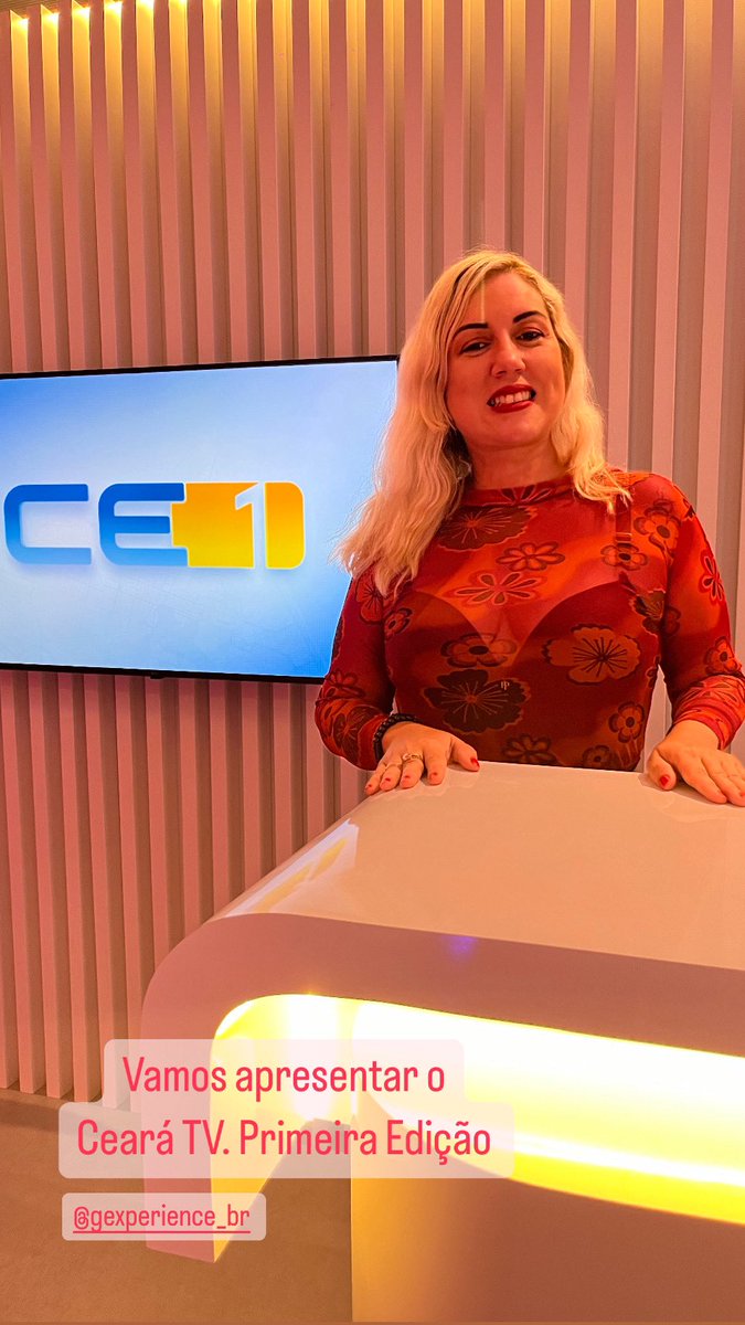 AliceValena's tweet photo. Estive na cozinha do Mais Você da @ANAMARIABRAGA e na bancada do CE 1a Edição kkkk. Amei demais #gexperience https://t.co/CJX1PLEzi5