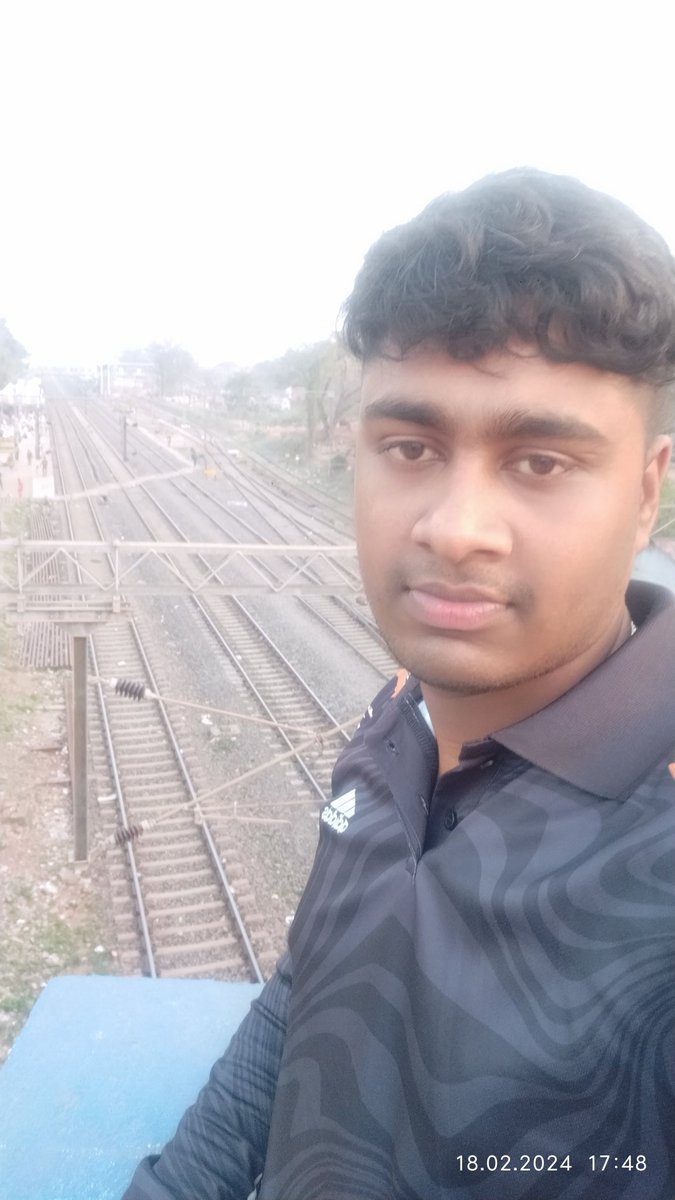 Mahmud72Shimul's tweet photo. 🖤🖤❤️🖤🖤 https://t.co/Ti0sGcfgxH