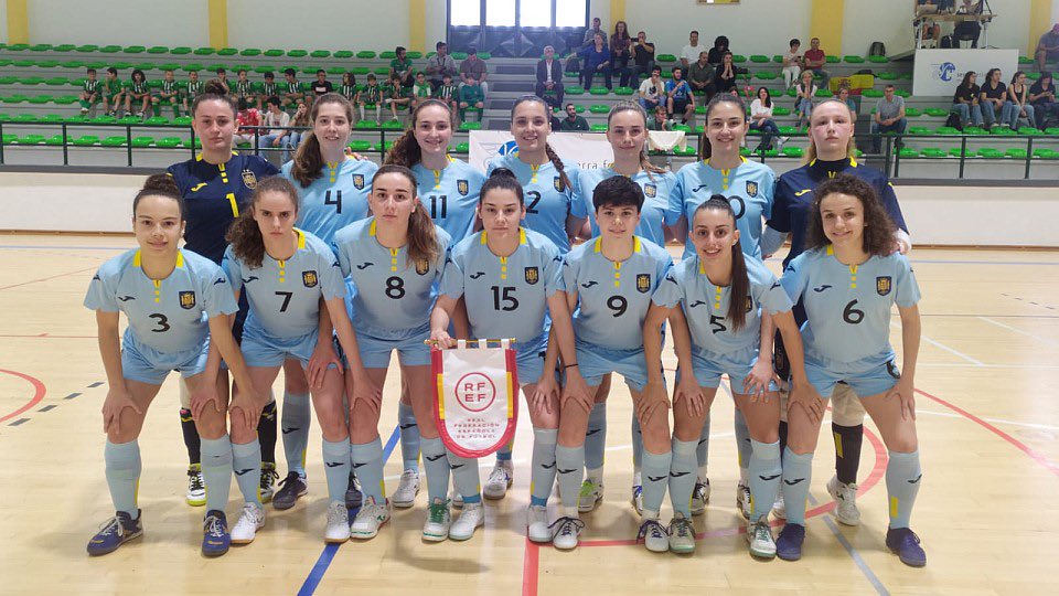 ☑️ Nel concluye la concentración con la Selección Española Femenina #Sub19 de fútbol sala ➕ℹ️ ftf.es/comunicacion/n… #somosfift #FútbolFemenino