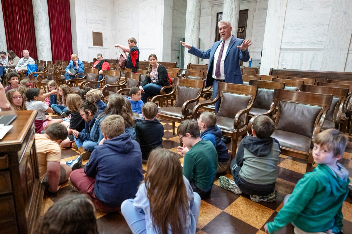 WVcourts's tweet photo. Chief Justice Tim Armstead met with second and third grade students from Alban Elementary in St Albans, WV today, April 25, 2024, in the Supreme Court Courtroom. https://t.co/mJhgTXh4HA