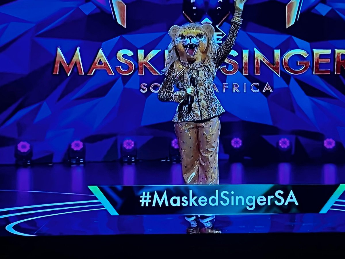 Catch another rebroadcast tomorrow in the evening at 6pm on SABC3. This is my favourite show by far😅. @MaskedSingerSA #TheMaskedSingerSA