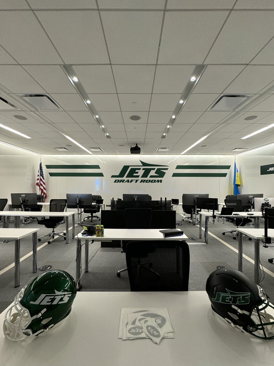 It’s draft day #NYJ