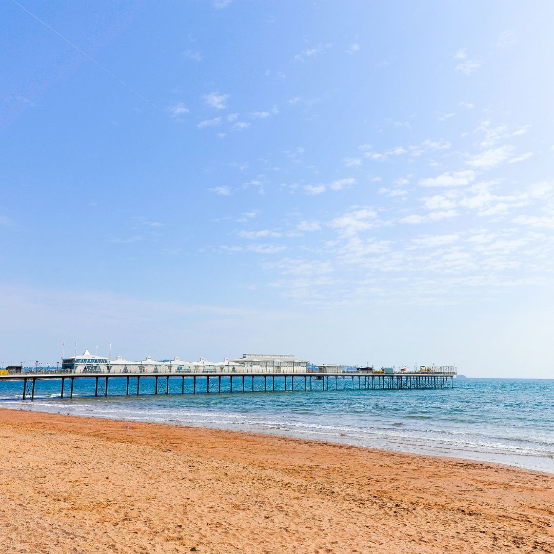 A beautiful beachfront and traditional pier await guests disembarking at Paignton on Saturday, 15th June. Those continuing to Kingswear can expect a vibrant harbour town with cobbled streets. 🐚

Book tickets: shorturl.at/aDPTY

#steamdreams #visitdevon #daytrip #steamtrain