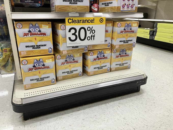 RoNews on X: “🚨BREAKING The retail company @Target is currently