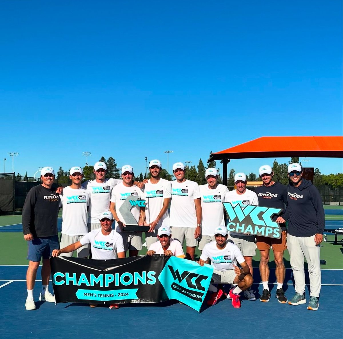 @WavesTennis @WCCsports @CrackedRacquets The #39 @PeppTennis claimed a share of the #WestCoastConference regular-season title for the fifth time in program history. The team heads south to San Diego in search of the program's 45th WCC Tournament title.

#PepperdineTennis #PepperdineWaves #CollegeTennis