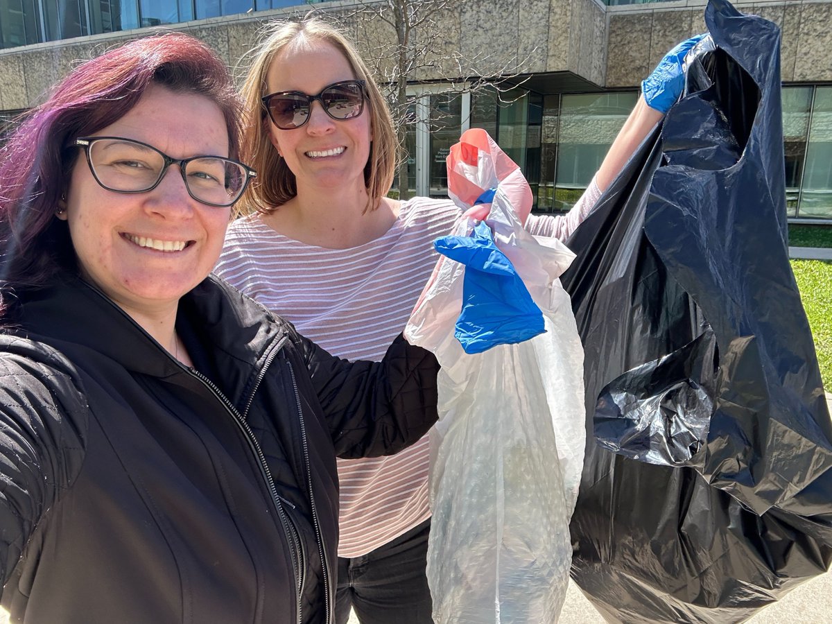 #WaterlooPharmacy staff joined our annual campus clean-up and ventured to Victoria Park for a community clean-up this week for Pharmacy's Earth Week. Faculty, staff and students - get your BINGO submissions in today! @WaterlooSci @UWaterloo @UWsustainable