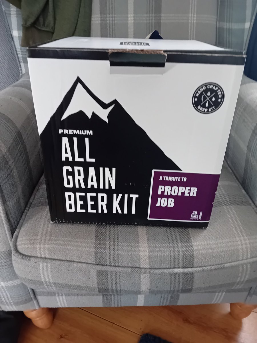 After I forgot to actually Mash on my last All Grain Brew I've stepped back into it and it's a clone of Proper Job by @StAustellBrew , great instructions and a  great brewday, can't wait to see if my attempt has worked , looking forward to doing an Imperial Stout sometime soon.
