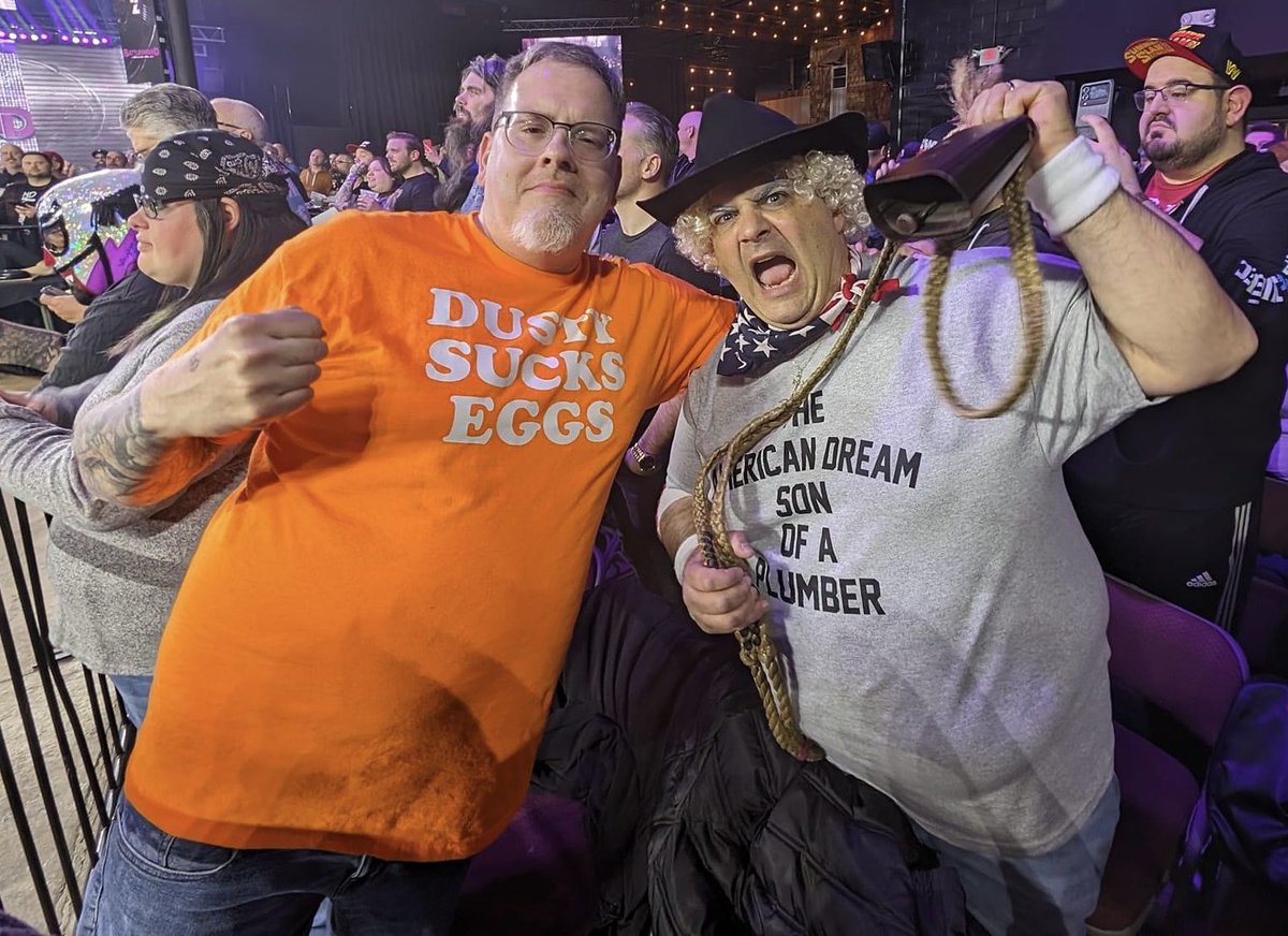 I will never say no to a fan who wants a picture, but next time choose a better wrestling t-shirt!!!
#DustyRhodes #TerryFunk #funkforever #eggsuckingdog