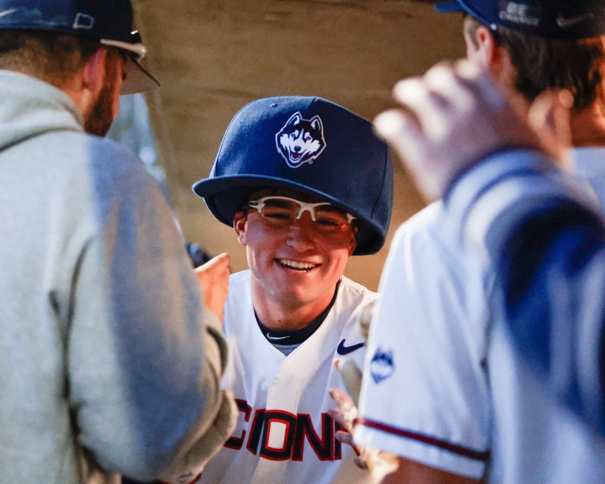 UConnBSB tweet picture