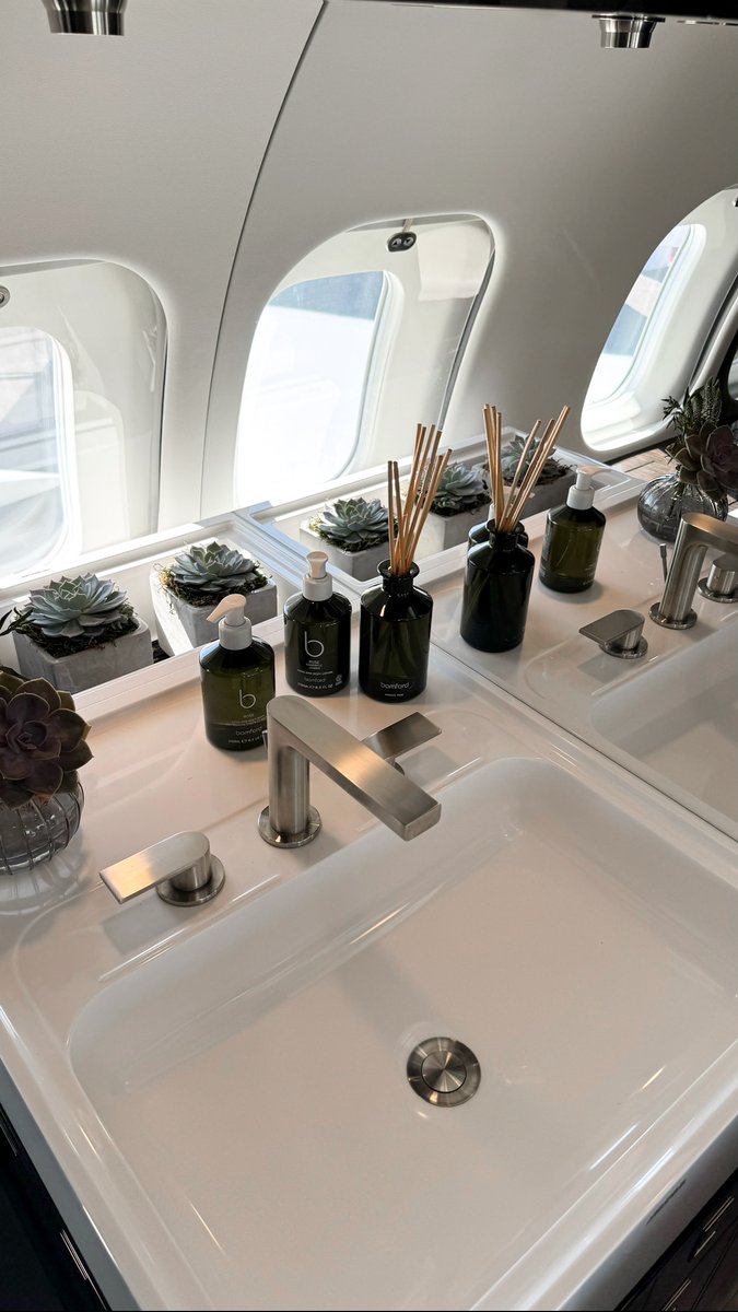 Important details for your amazing trip

#Libertycharters 
#privatejet #privatejetcharter #bizaviation  #privatejetlifestyle #privatetravel #businessaviationclub #luxurytravel #privatejetstatus #jetlife #flyprivate #airport #Aircraftinterior #Interior #Flowersinplane