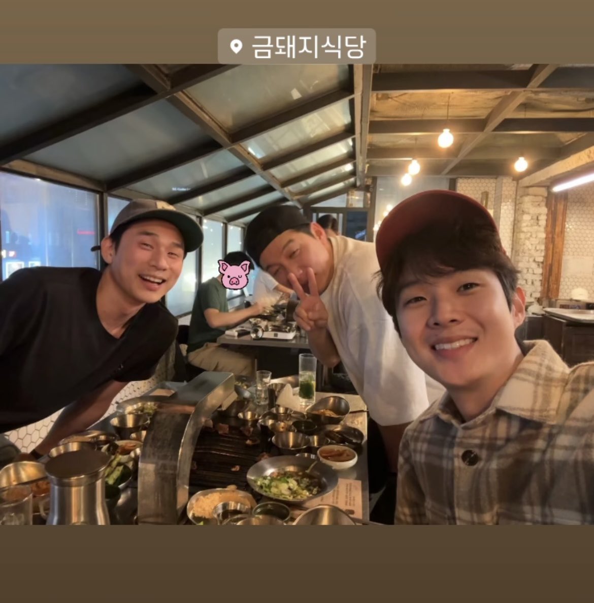 2024.4.25 twinjy Instagram story
instagram.com/twinjy?igsh=MT…
#최우식 #チェウシク #ChoiWooShik #崔宇植