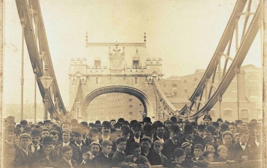 Rare photos of Tower Bridge’s 1894 opening discovered by engineer’s great-grandson southwarknews.co.uk/area/bermondse…