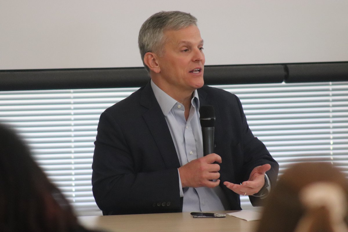 NC Attorney General Josh Stein visited the Career Center on Wednesday morning to participate in a panel with district leaders and students about the mental health impacts of smartphones and social media. Learn more on our website at tinyurl.com/565njtpk.

#wsfcs @CCwsfcs