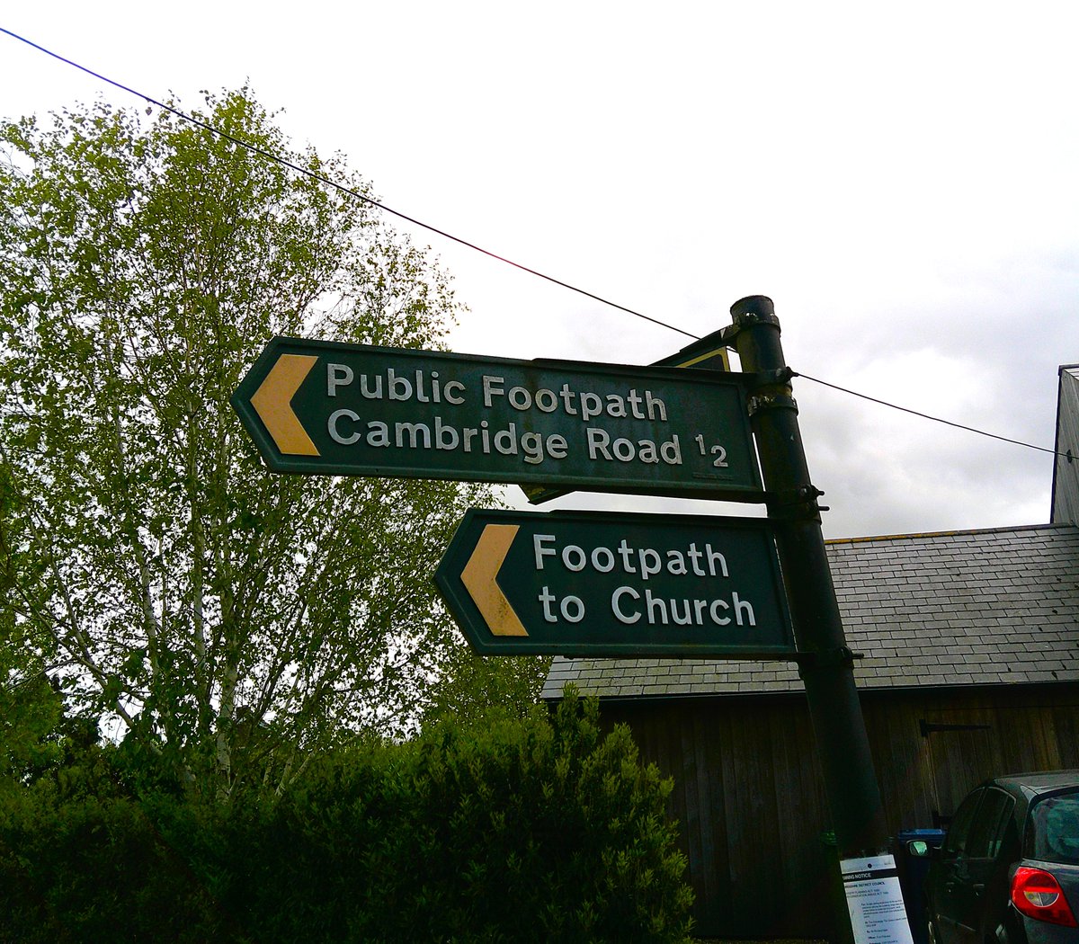 HelenRo88542779's tweet photo. Happy #FingerpostFriday from Lolworth in Cambridgeshire, with a commemoration to the best kept village awards. Have a great day everyone. #WeekendWalking https://t.co/m6RzdVjGl6
