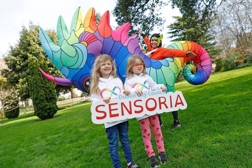 Really interesting piece: Neurodiverse festival ‘This is all about making a more inclusive Dublin’ City council event to run over two sessions with Merrion Square Park divided into zones of activity. What do you think? Read more: buff.ly/3JzAe1P instagr.am/p/C6MibTzvG5W/