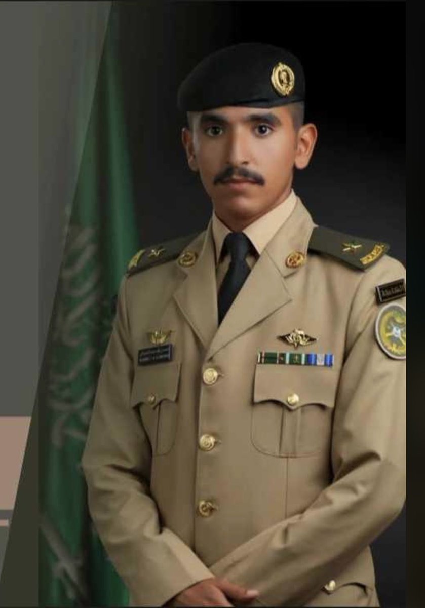 mjalshmaden's tweet photo. نبارك لـ محمد فهد بن محمد الحميداني
تخرجه من كلية الملك عبدالعزيز الحربية " برتبة ملازم "
نسأل الله له التوفيق والسداد في خدمة دينه ومليكه ووطنه https://t.co/f13smtAhmv