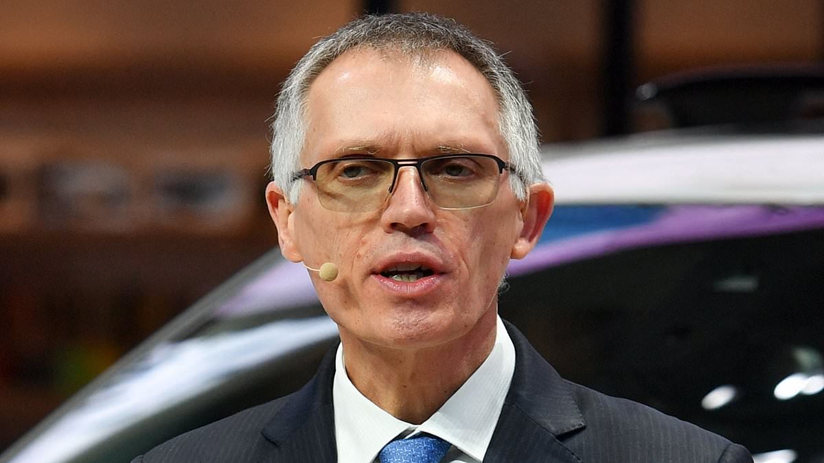 Net zero crackdown to limit sales of petrol cars is 'terrible for the UK' and could force Vauxhall to stop selling some models in Britain, chief executive says trib.al/MQakDc7
