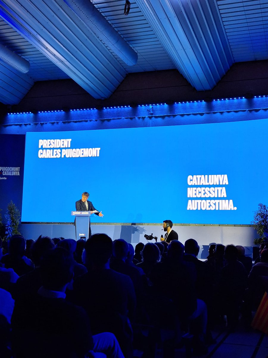 Avui assistim a l’acte d’inici de campanya a Argelers amb el president <a href="/KRLS/">krls.eth / Carles Puigdemont</a>. Amb tu i per a tothom.

#12M #PuigdemontPresident <a href="/JuntsXCat/">Junts per Catalunya🎗</a>